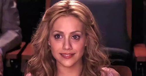 女明星死于浴缸,揭开女明星不幸离世背后的真相