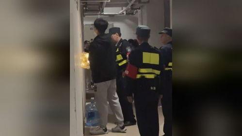 女生的宿舍吃瓜太恶心了,揭秘女生宿舍的“恶心”瞬间