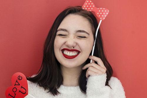 特别红的网红女那些,揭秘特别红女星的璀璨人生