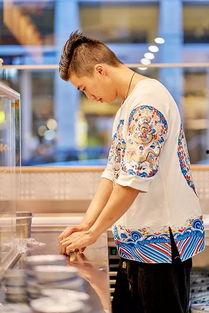 吃瓜包臀裙兰州,一袭包臀裙演绎时尚与地域魅力