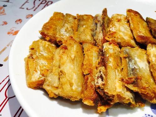 炸带鱼是哪个明星,揭秘烹饪界璀璨明星的美食故事