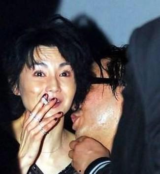 当明星戒烟,告别烟瘾，重拾健康风采